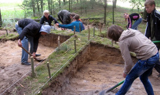 В Оренбуржье продолжаются раскопки могильника 